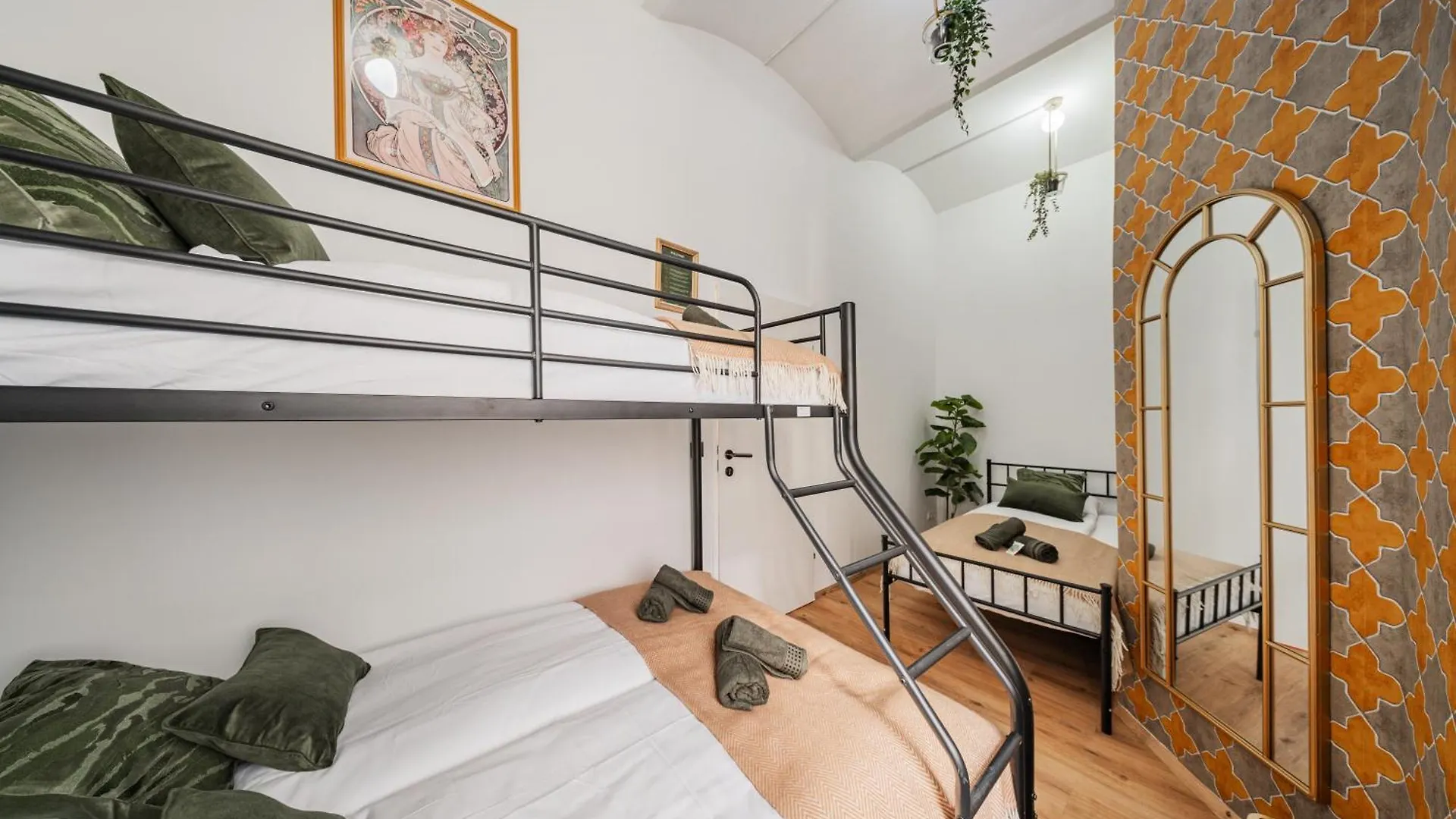 Bloom By Home1 Viena Albergue
