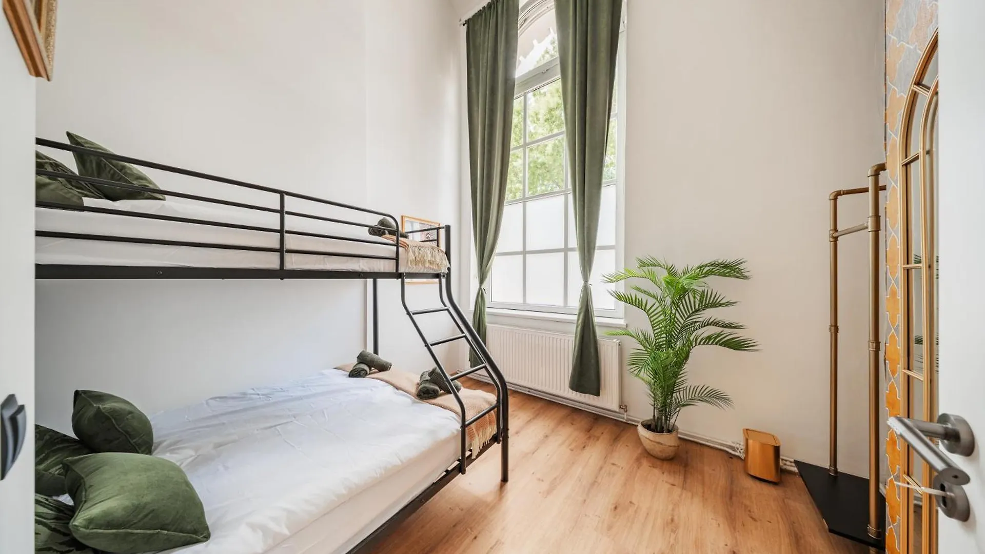 Bloom By Home1 Viena Albergue